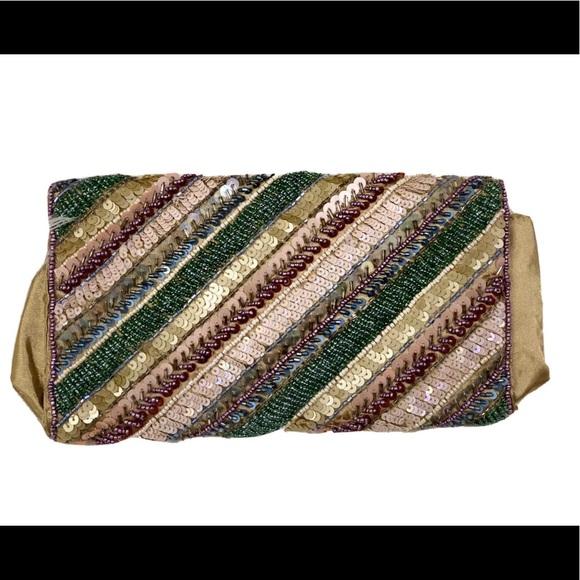 Multicolored beaded & sequence rowed clutch - Picture 1 of 7